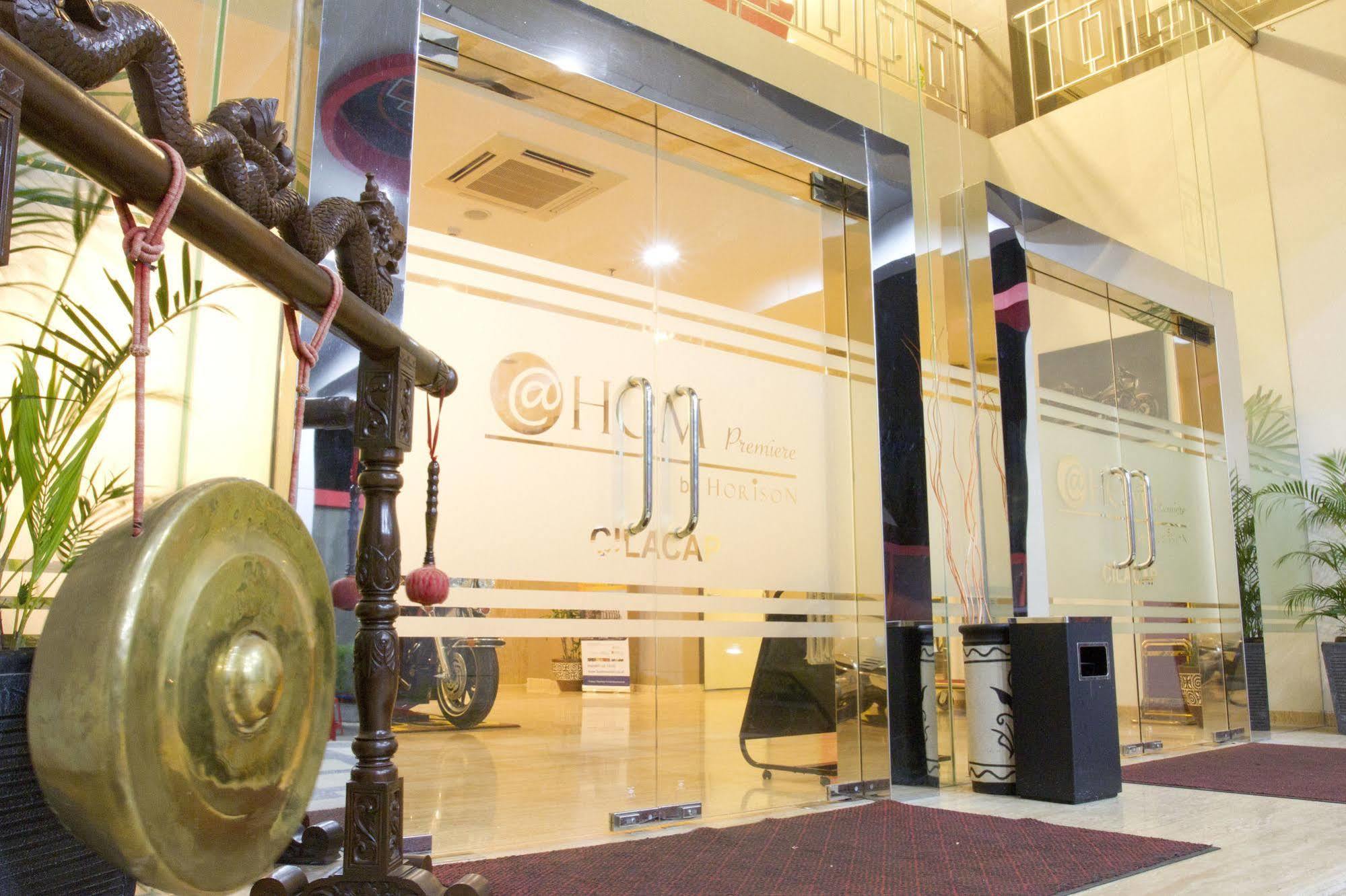 Hotel @hom Premiere 3*
